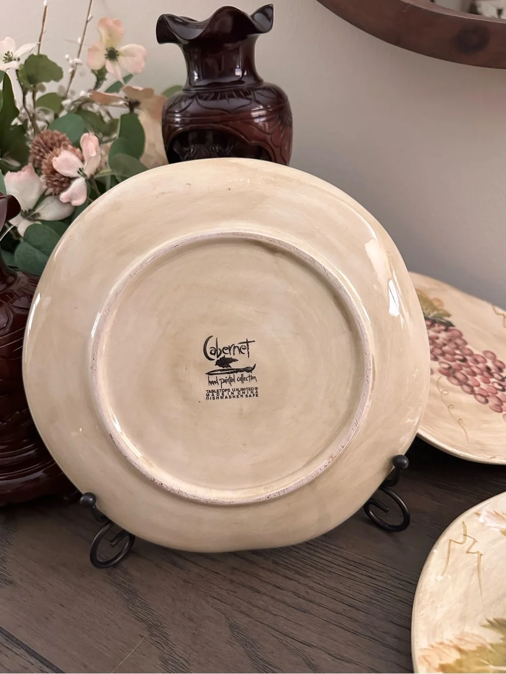 Tabletops Unlimited cabernet hand